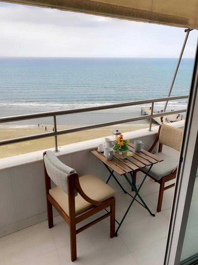 Larnaca Room, 50M To The Finikoudes Beach Eksteriør bilde